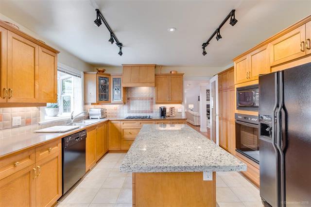 1 725 Rochester Avenue, Coquitlam 13