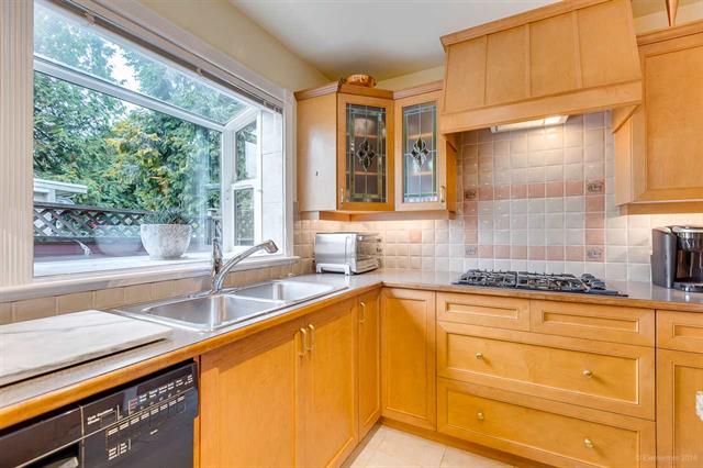 1 725 Rochester Avenue, Coquitlam 14