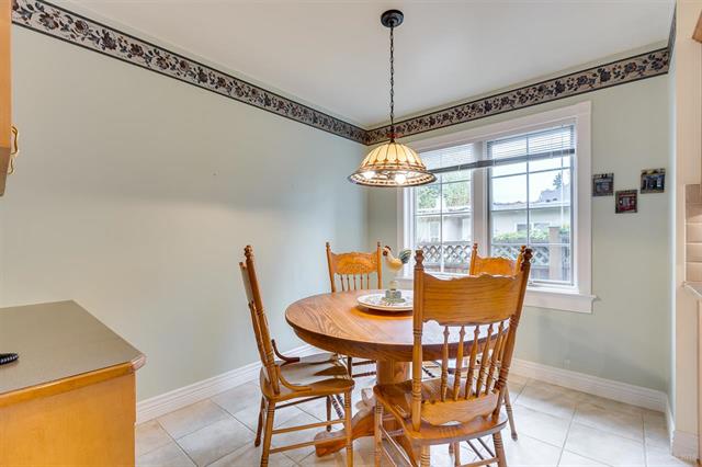 1 725 Rochester Avenue, Coquitlam 17