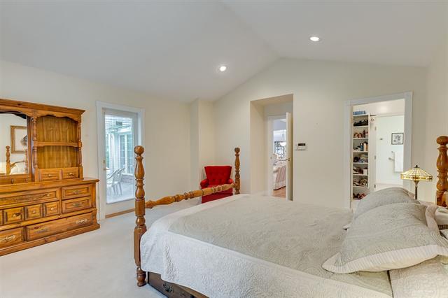 1 725 Rochester Avenue, Coquitlam 19