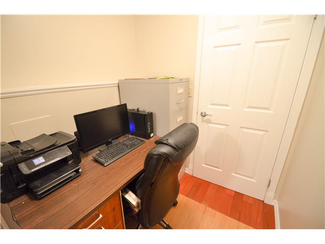 614 Girard Avenue, Coquitlam 14