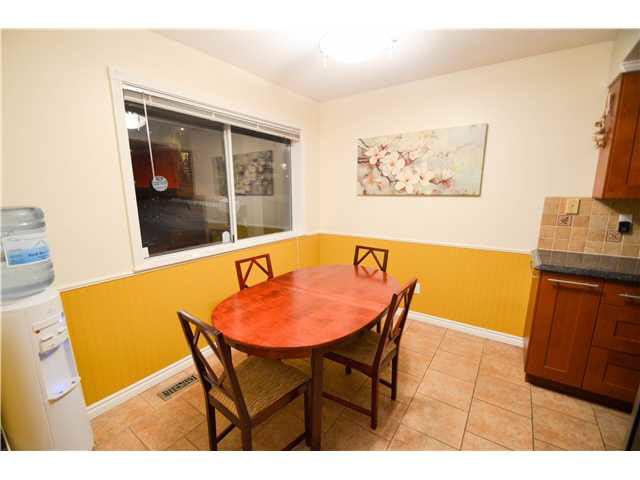 614 Girard Avenue, Coquitlam 4