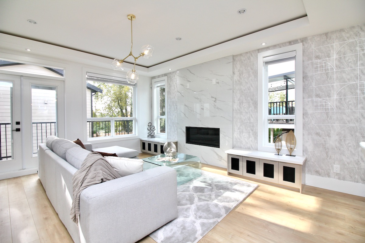 710 Alderson Avenue, Coquitlam 20