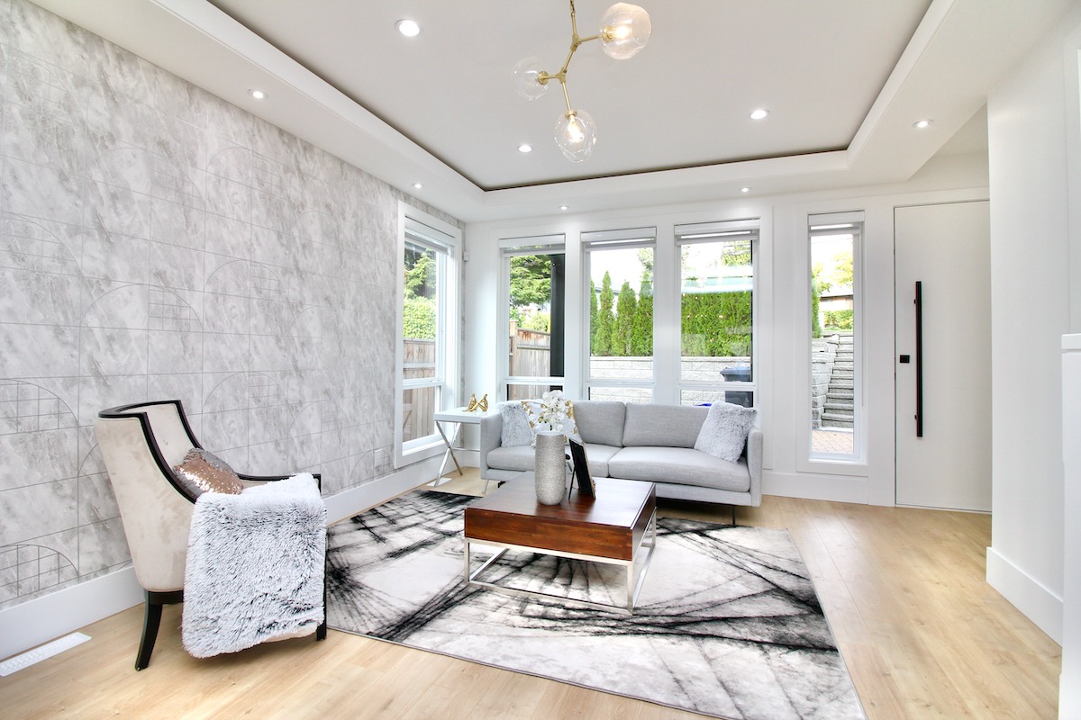 710 Alderson Avenue, Coquitlam 7