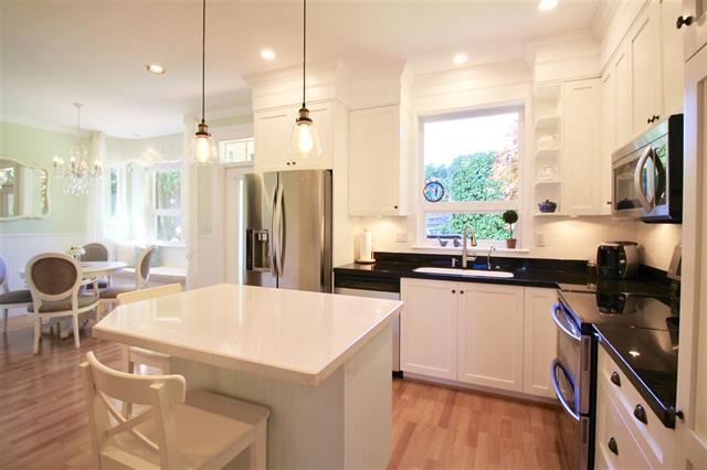 767 Edgar Ave, Coquitlam 5