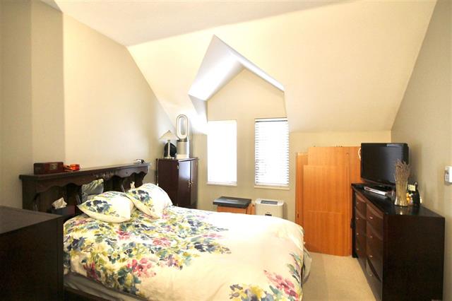 8 98 Begin St, Coquitlam 8