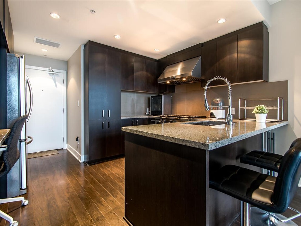 2703 3008 Glen Drive, Coquitlam 5
