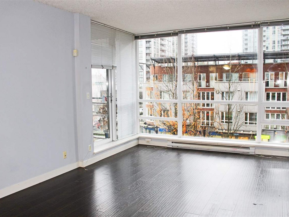 504 2978 Glen Drive, Coquitlam 3