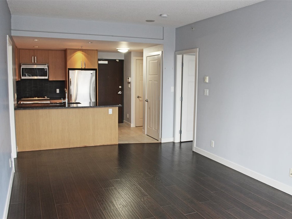 504 2978 Glen Drive, Coquitlam 7