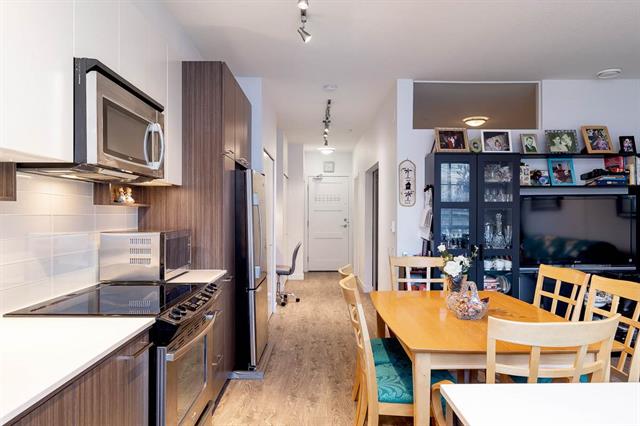 302 608 Como Lake Ave, Coquitlam 13