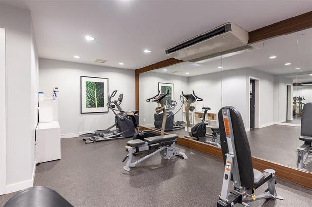 302 608 Como Lake Ave, Coquitlam 26