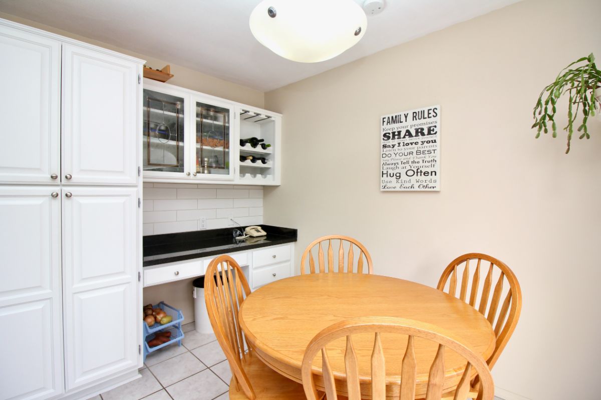 430 Riverview Crescent, Coquitlam 14