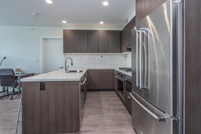 1106 530 Whiting Way, Coquitlam 12