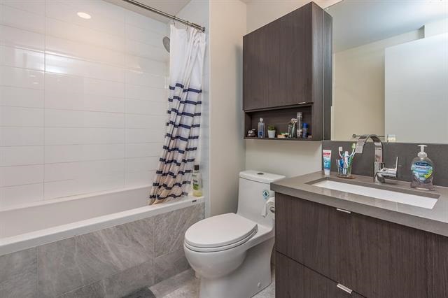 1106 530 Whiting Way, Coquitlam 23