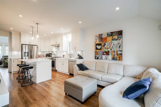 903 Walls Avenue, Coquitlam 12