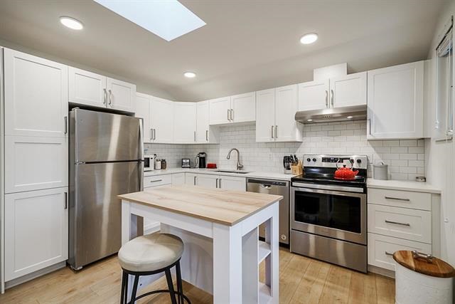 903 Walls Avenue, Coquitlam 30