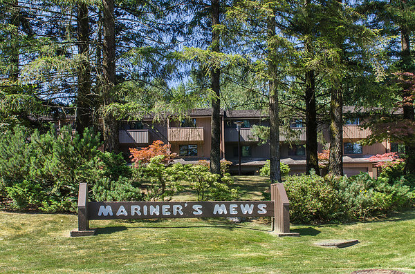 Mariner Mews | 2990 Mariner Way
