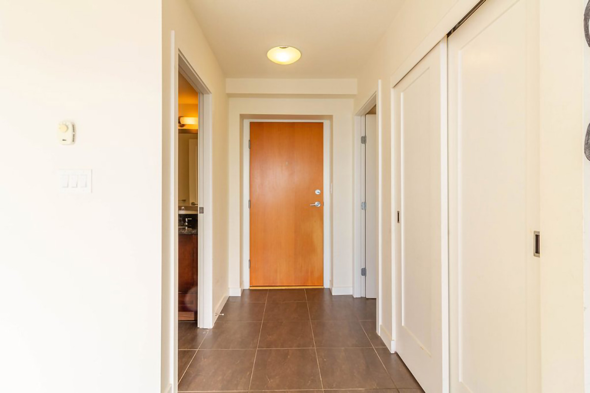 1304 1 Renaissance Square, New Westminster 14