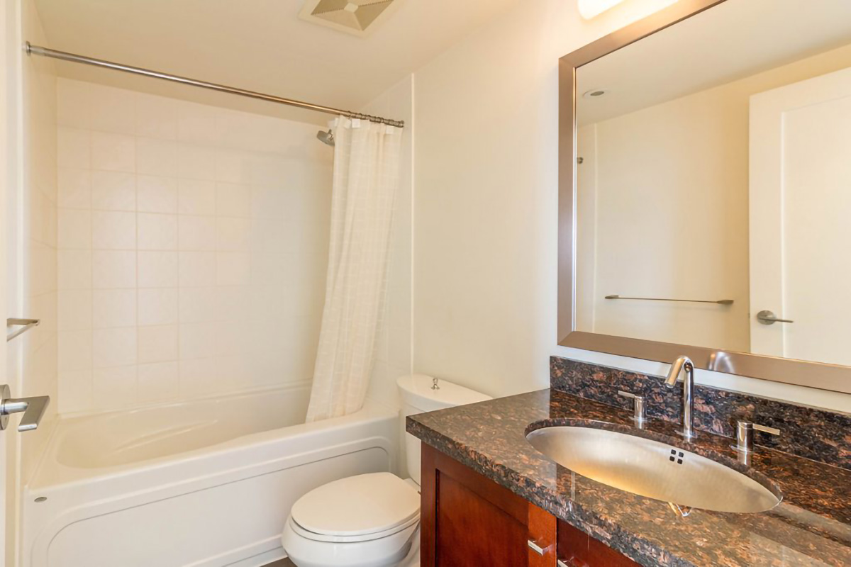 1304 1 Renaissance Square, New Westminster 15