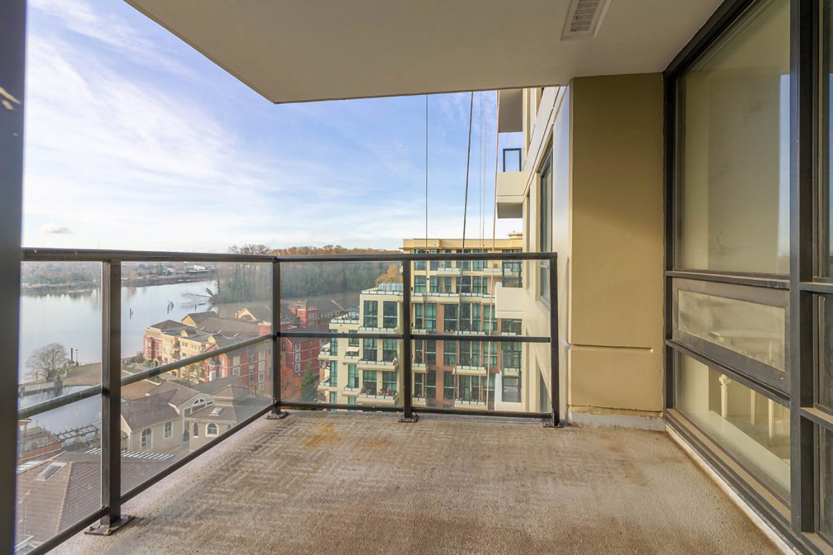 1304 1 Renaissance Square, New Westminster 18