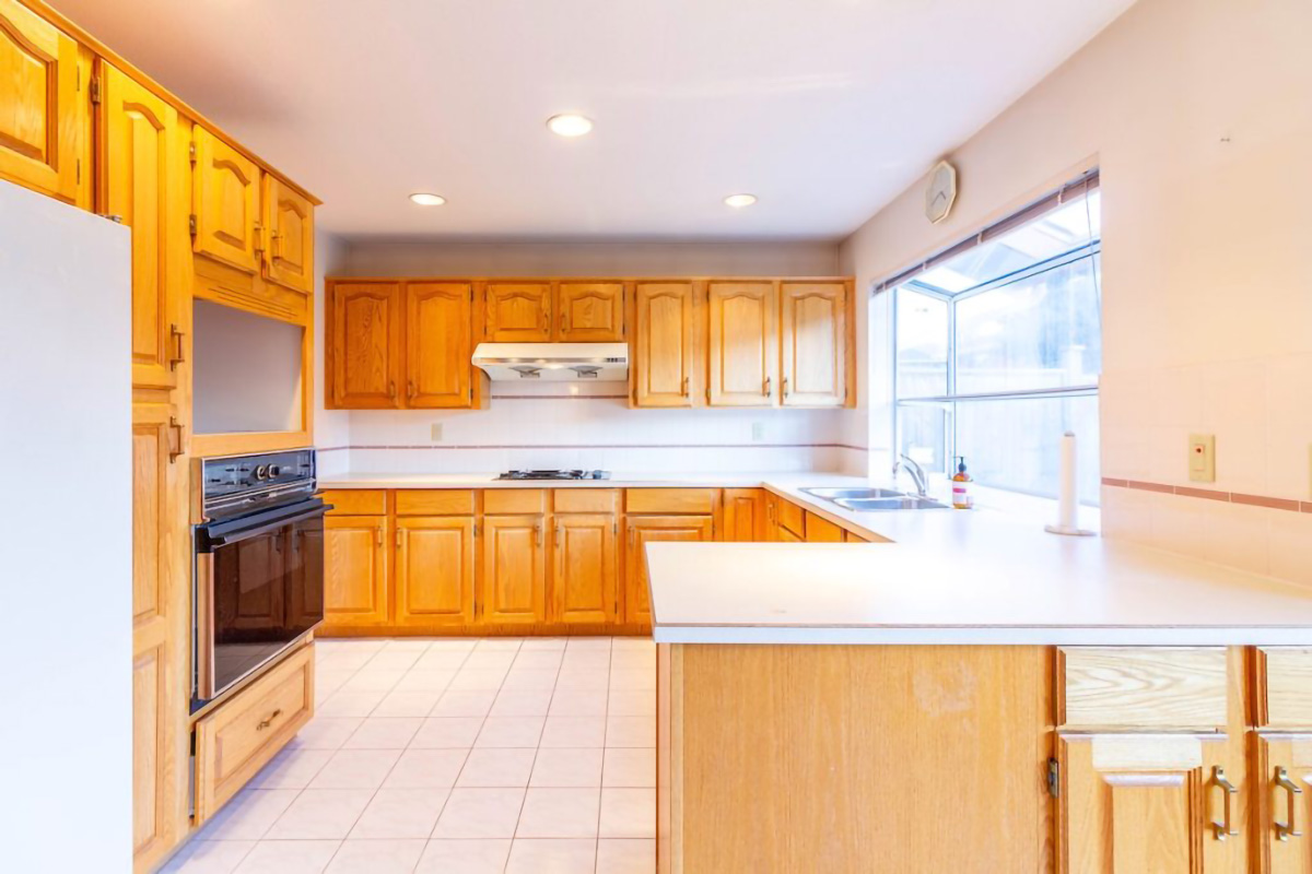 9838 Tuttle Avenue, Richmond 11
