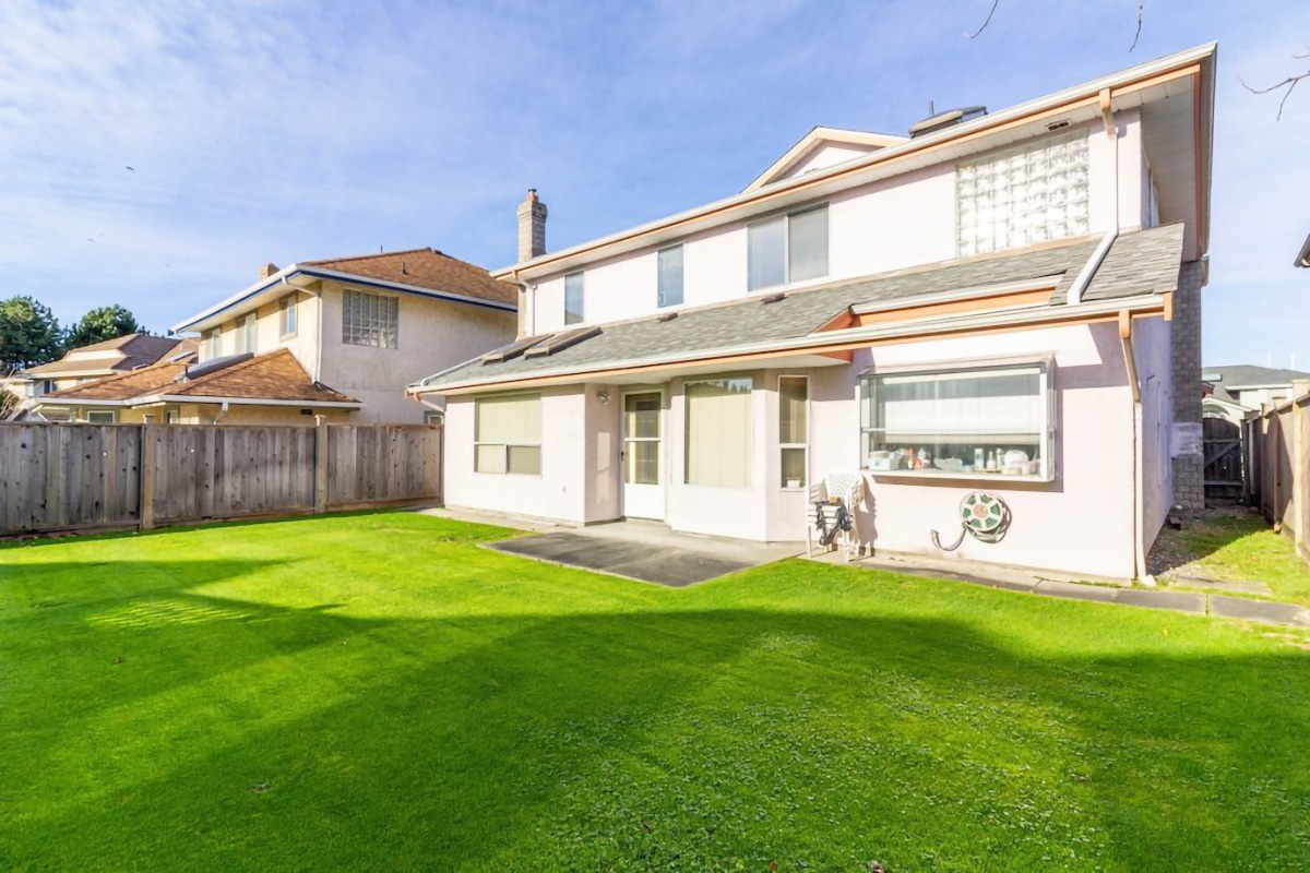 9838 Tuttle Avenue, Richmond 37
