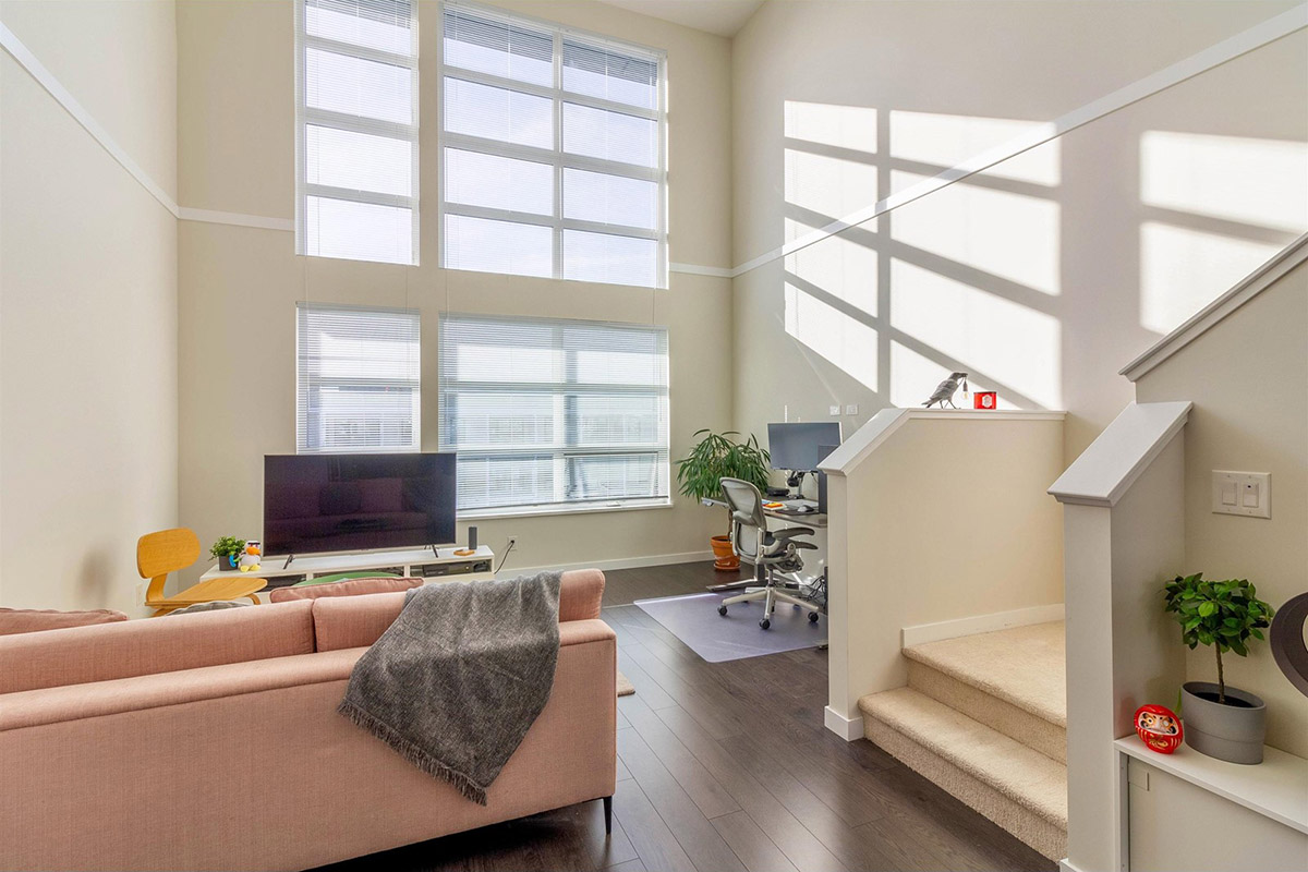 510 9877 University Crescent, Burnaby North 4