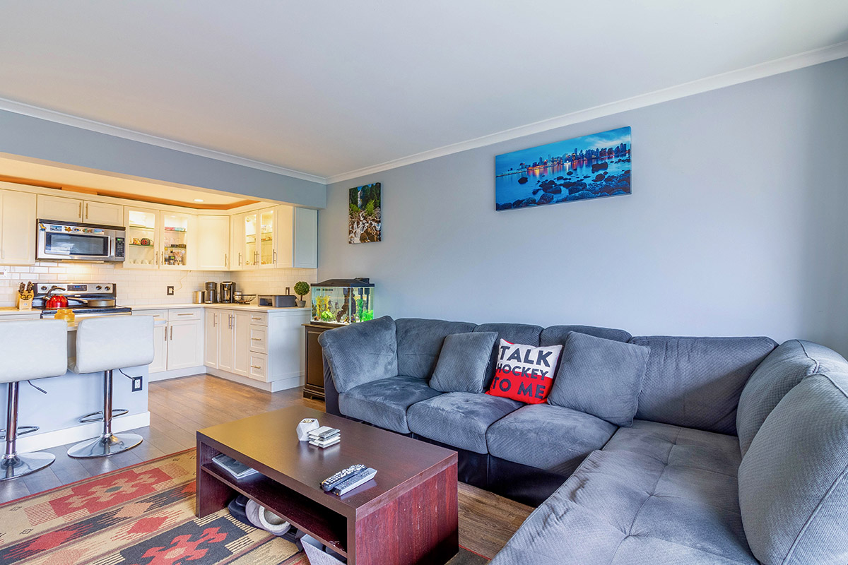 304 1650 Chesterfield Avenue, North Vancouver 5