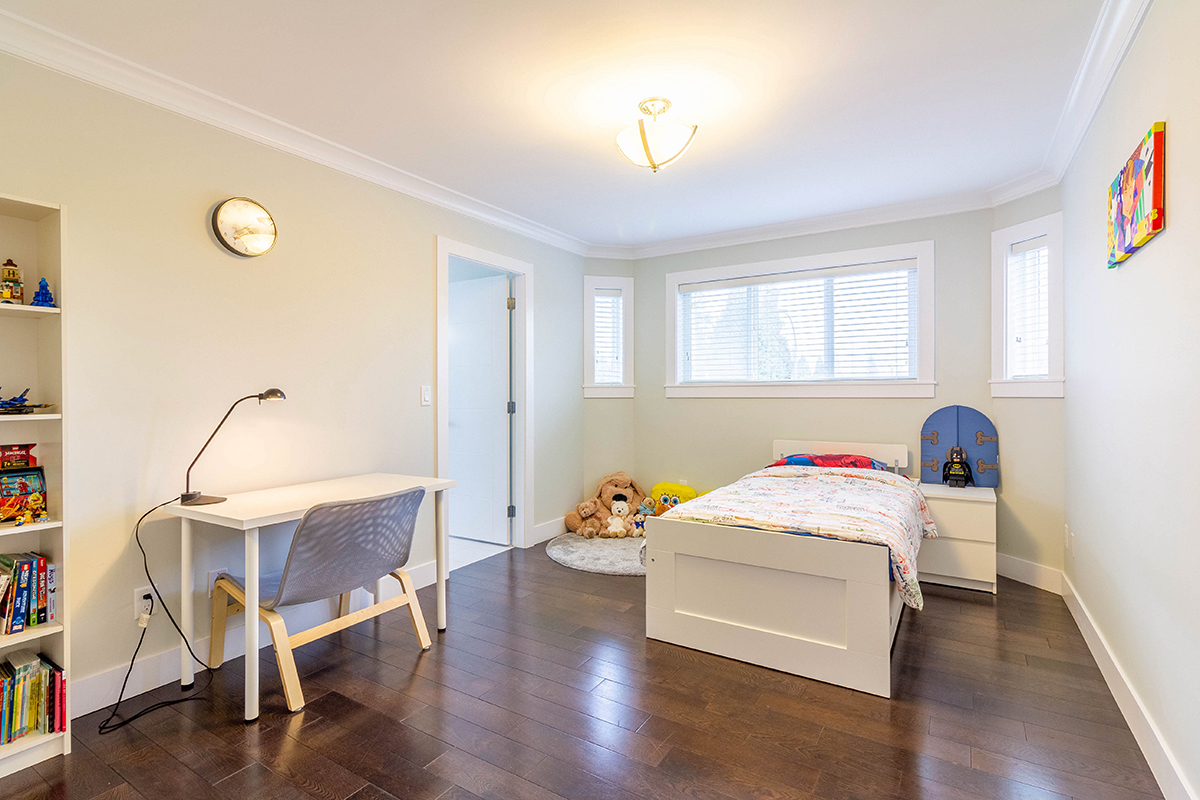 1730 Como Lake Avenue, Coquitlam 26