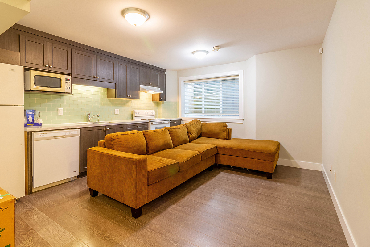1730 Como Lake Avenue, Coquitlam 33