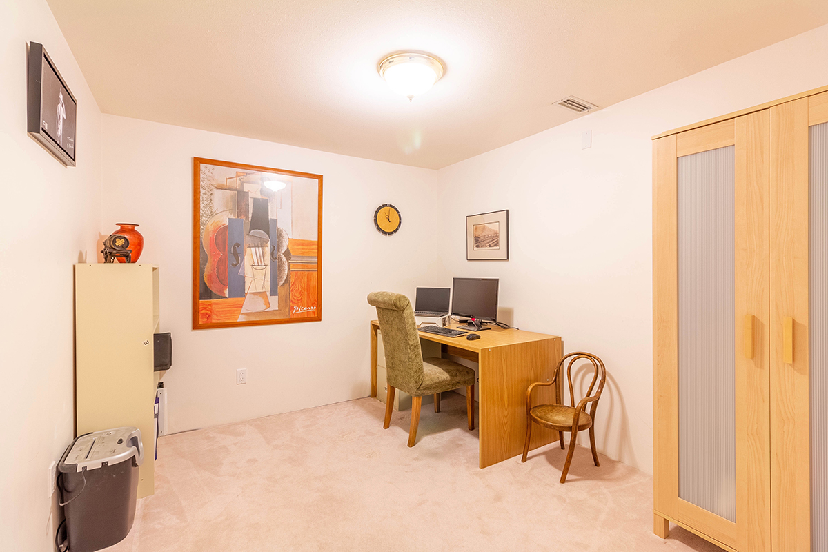 4805 Fairlawn Drive, Burnaby North 24