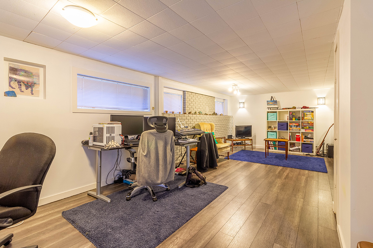 4666 Highlawn Drive, Burnaby North 21