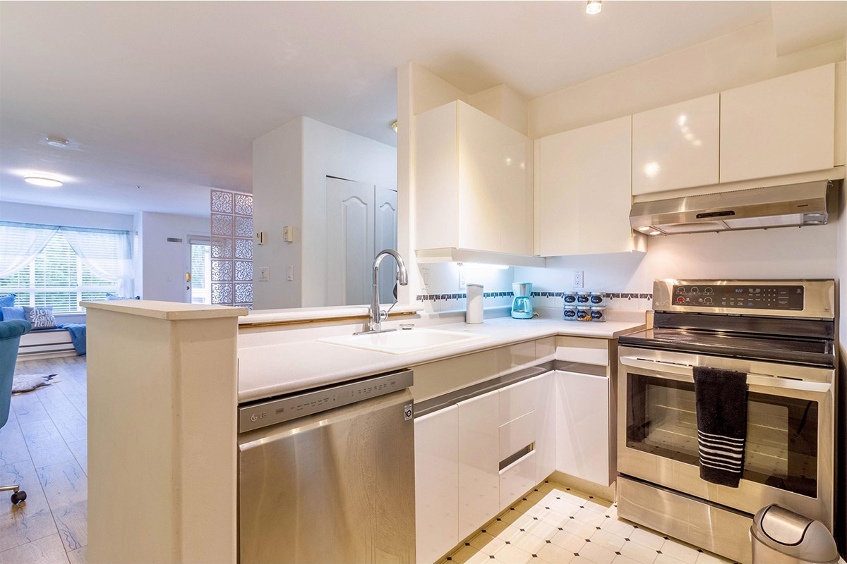 104 6745 Station Hill Court, Burnaby 9