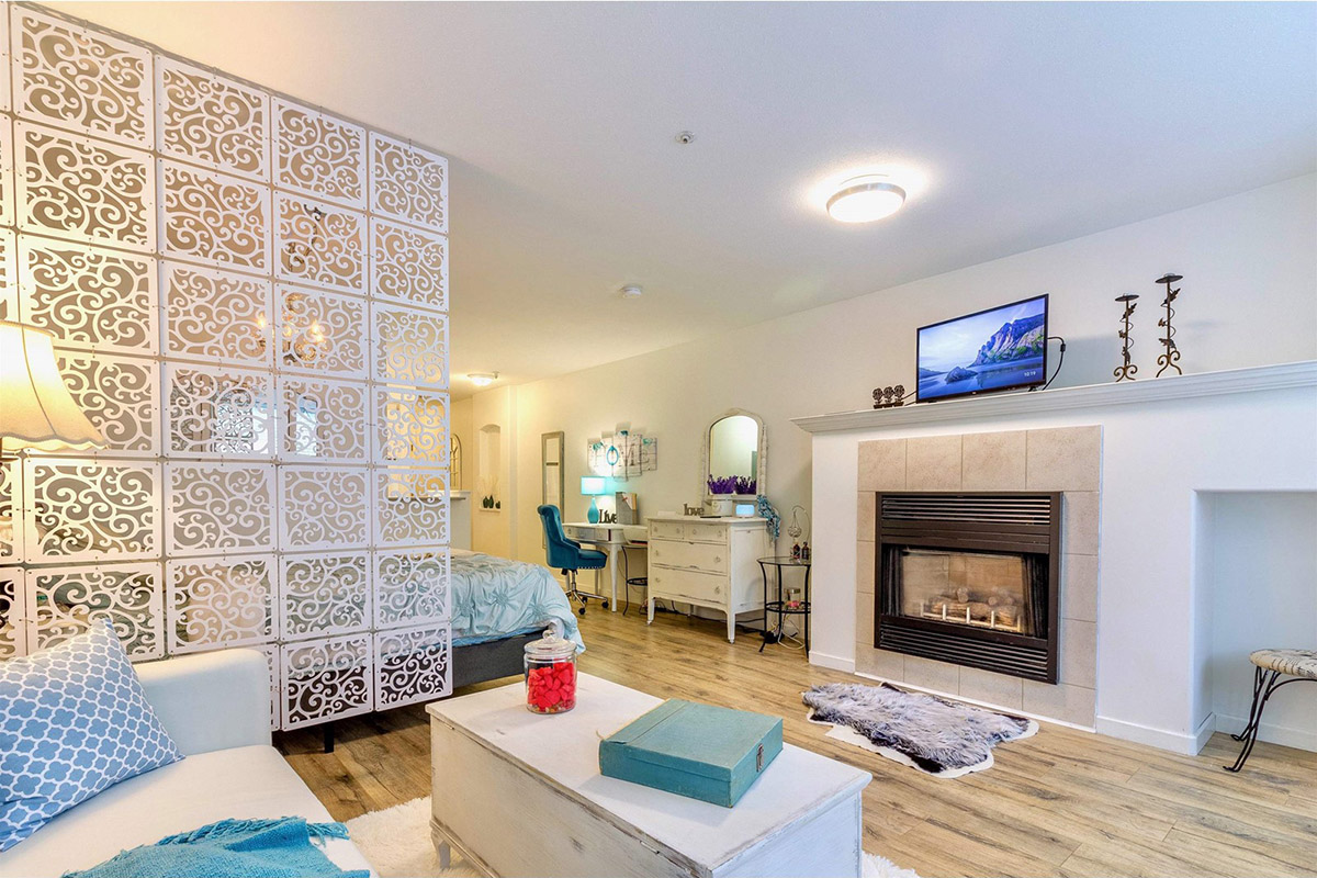 104 6745 Station Hill Court, Burnaby 4