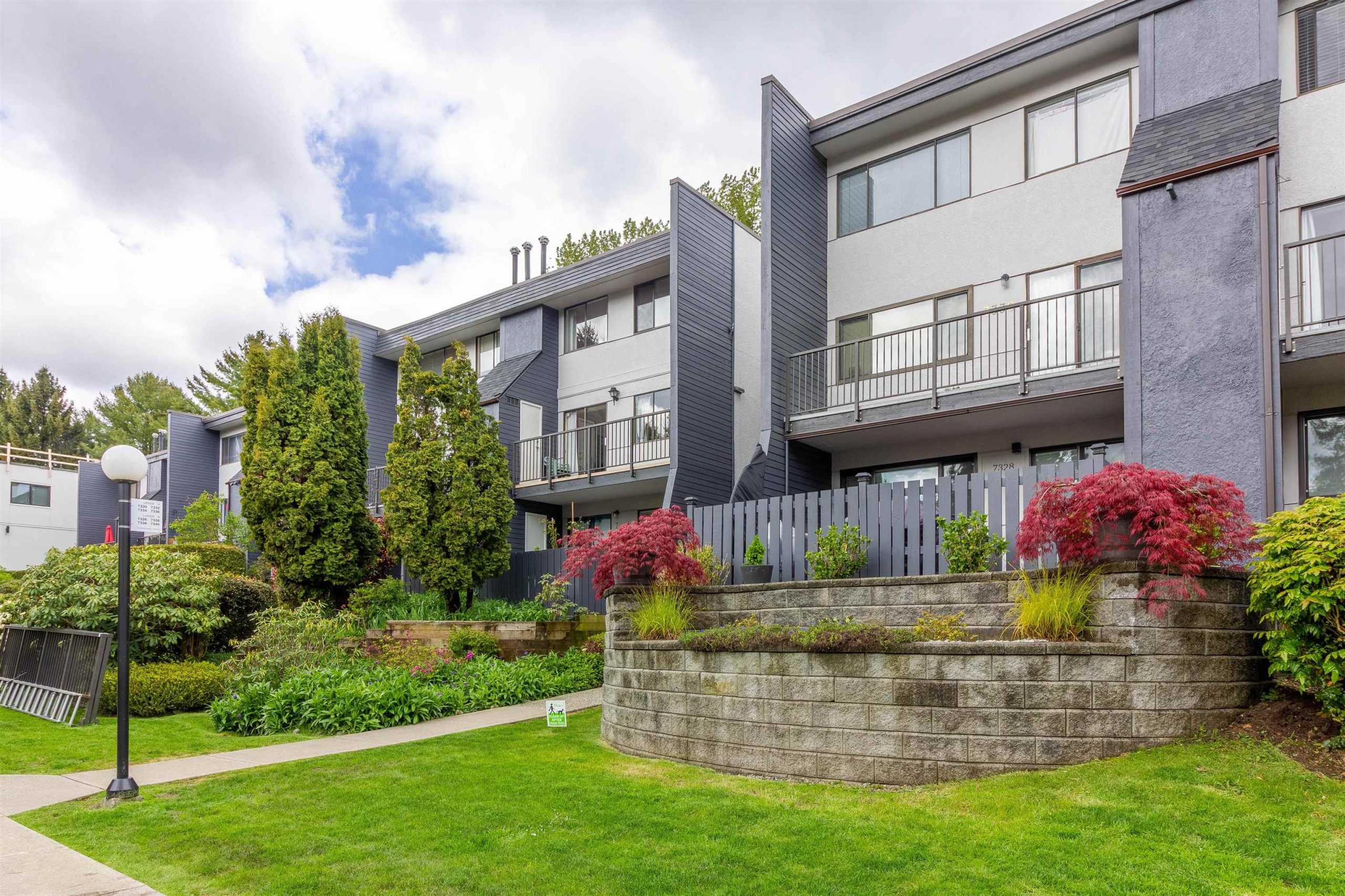 7336 Coronado Drive, Burnaby 35
