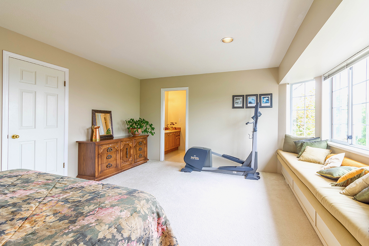 7305 Queenston Court, Burnaby 19