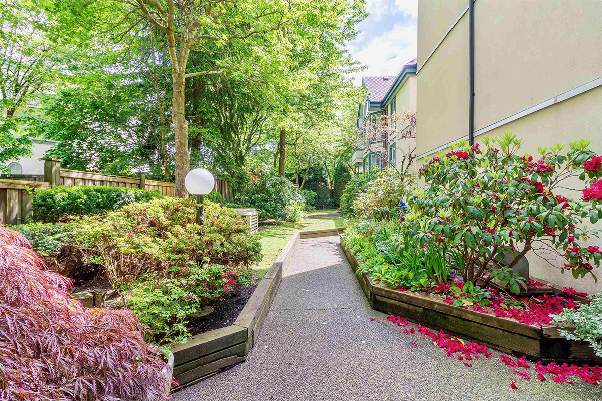 207 5656 Halley Avenue, Burnaby 23
