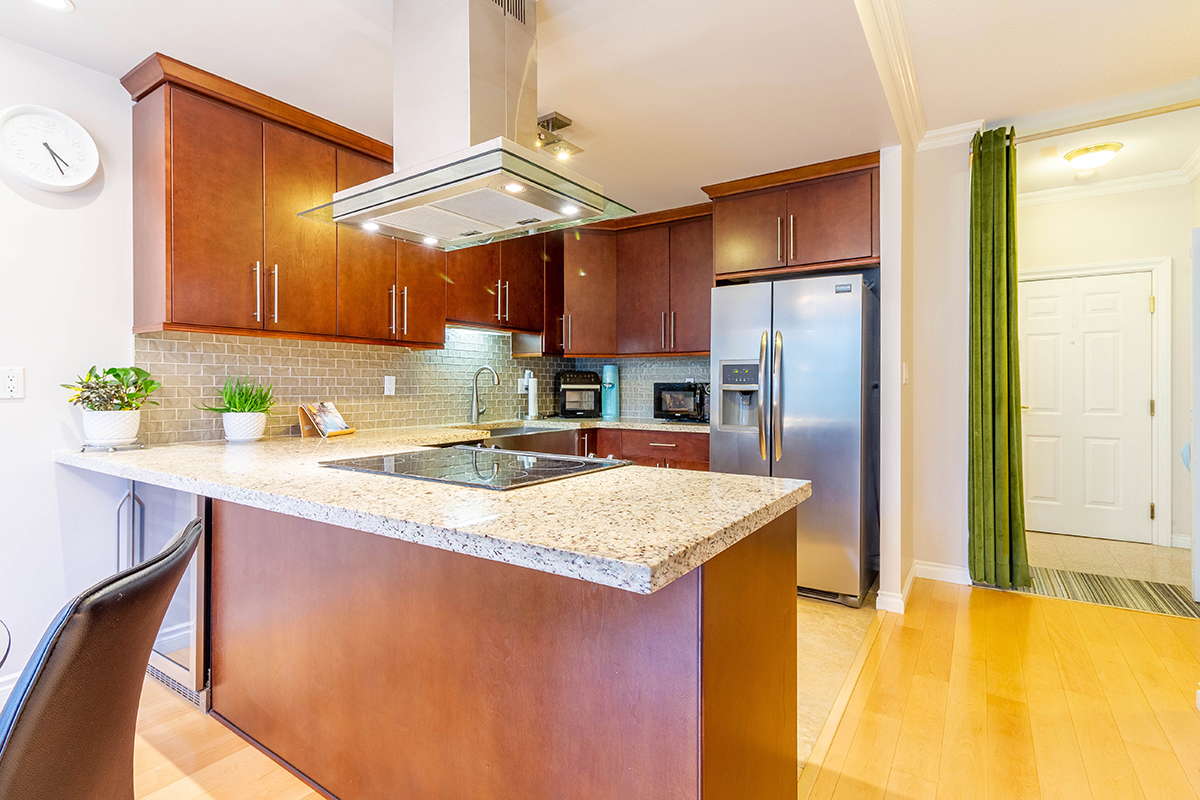 506 6838 Station Hill Drive, Burnaby 10