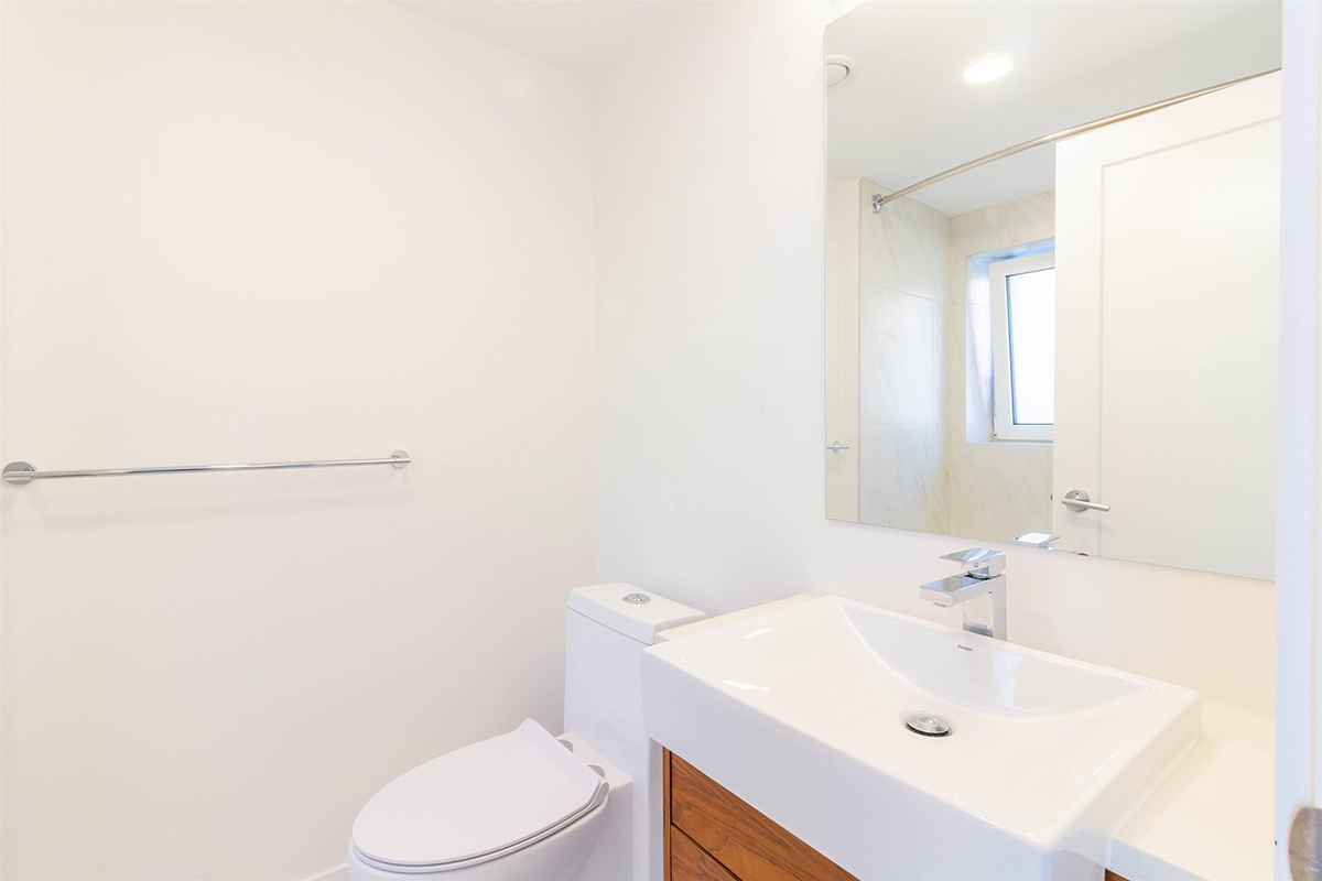 5 720 E 3rd Street, North Vancouver 23