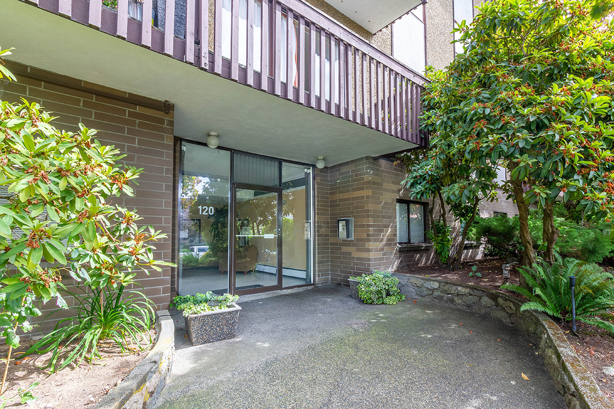 403 120 E 4th Street, North Vancouver 22