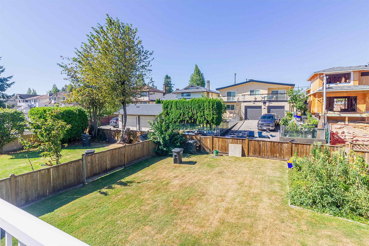 1473 1475 Blaine Avenue, Burnaby 16