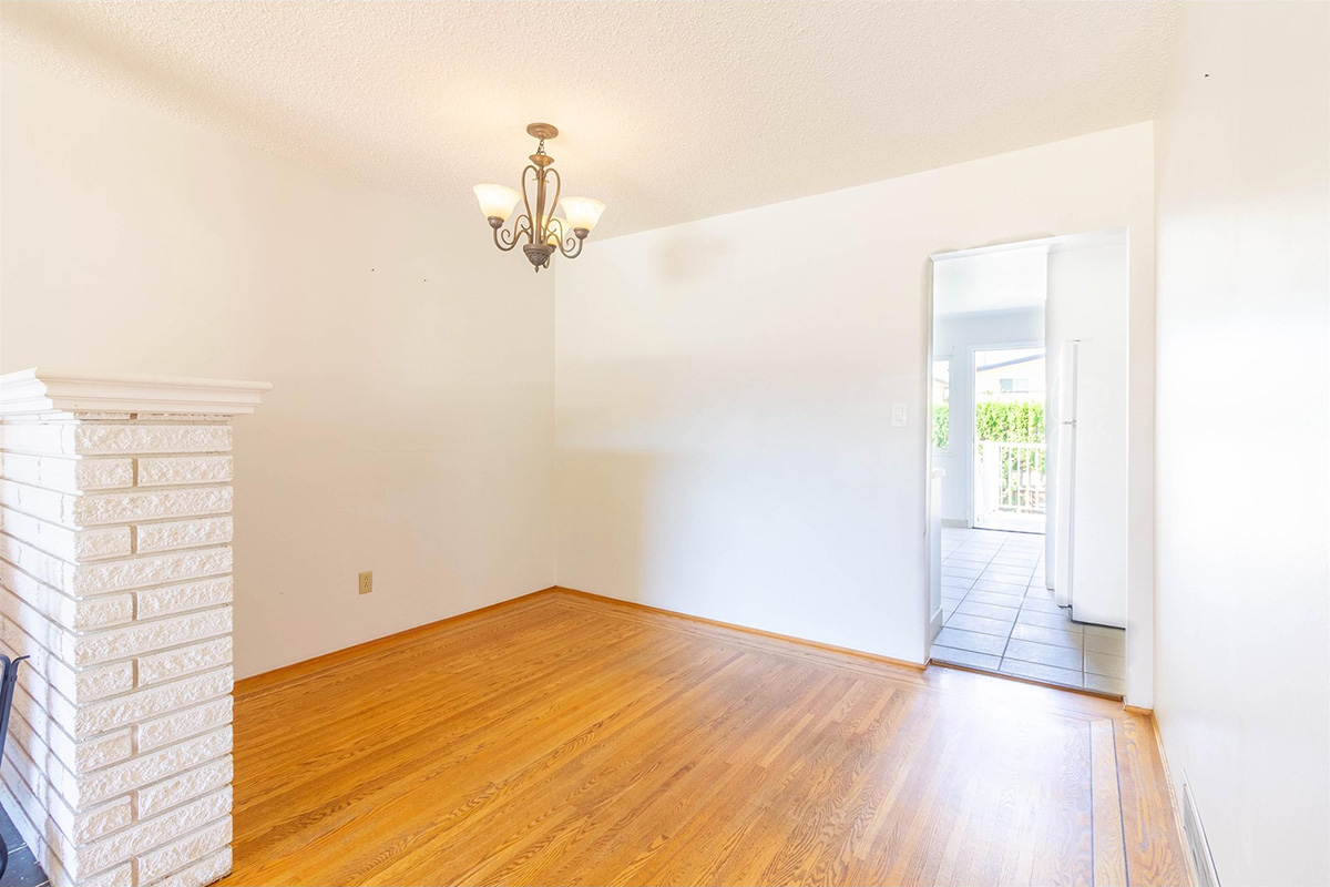 1473 1475 Blaine Avenue, Burnaby 9