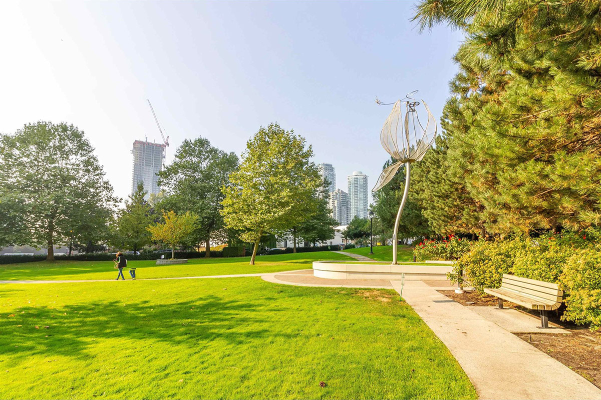 TH3 2088 Madison Avenue, Burnaby 38
