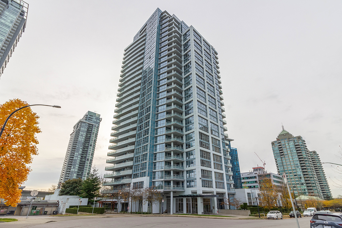 2203 4400 Buchanan Street, Burnaby