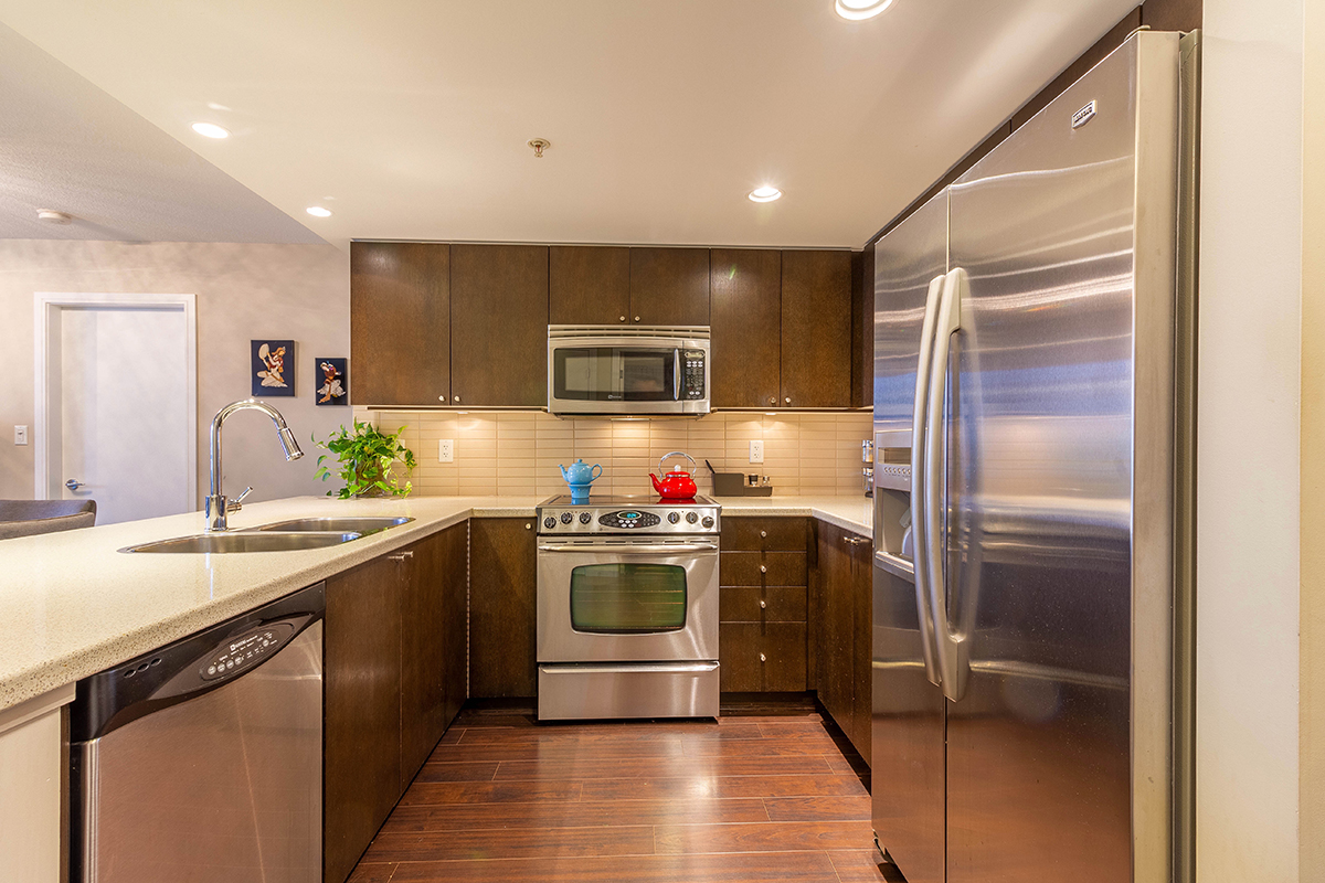 2203 4400 Buchanan Street, Burnaby 12