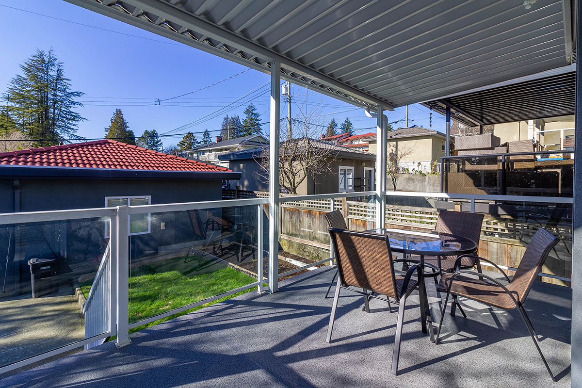 173 N Howard Avenue, Burnaby 13