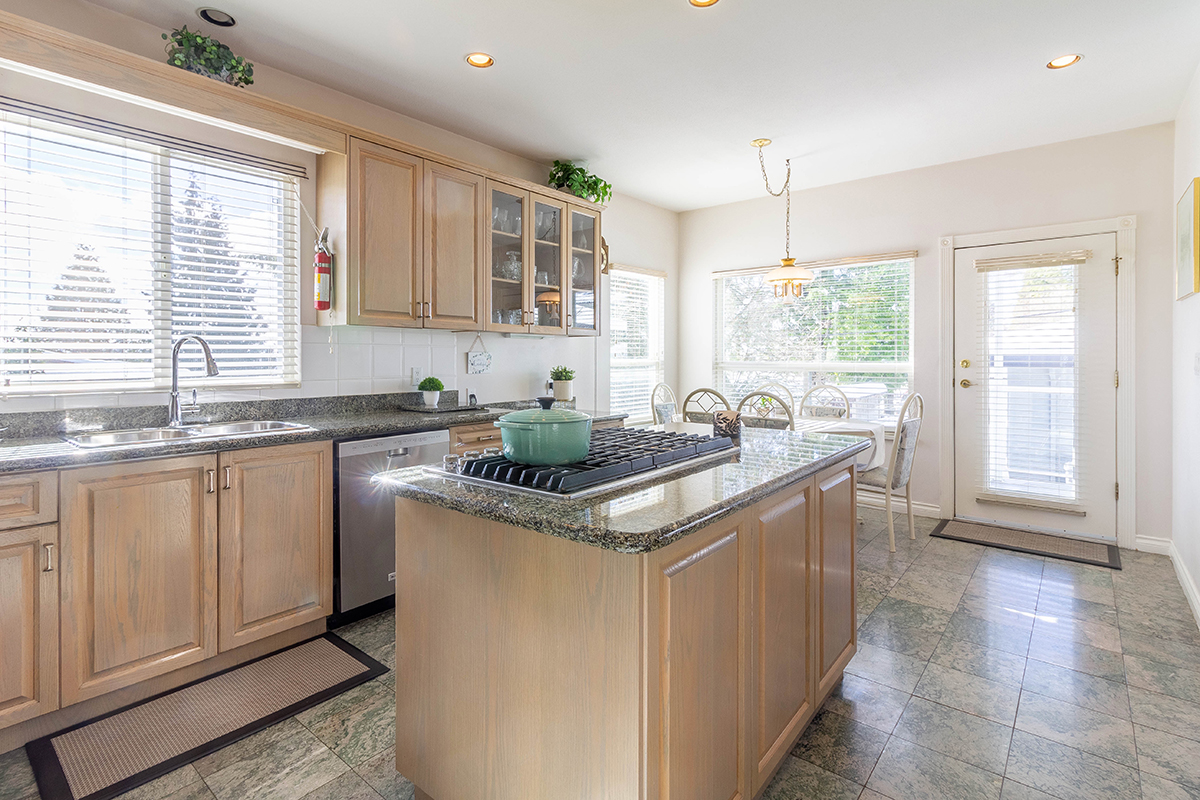 173 N Howard Avenue, Burnaby 7