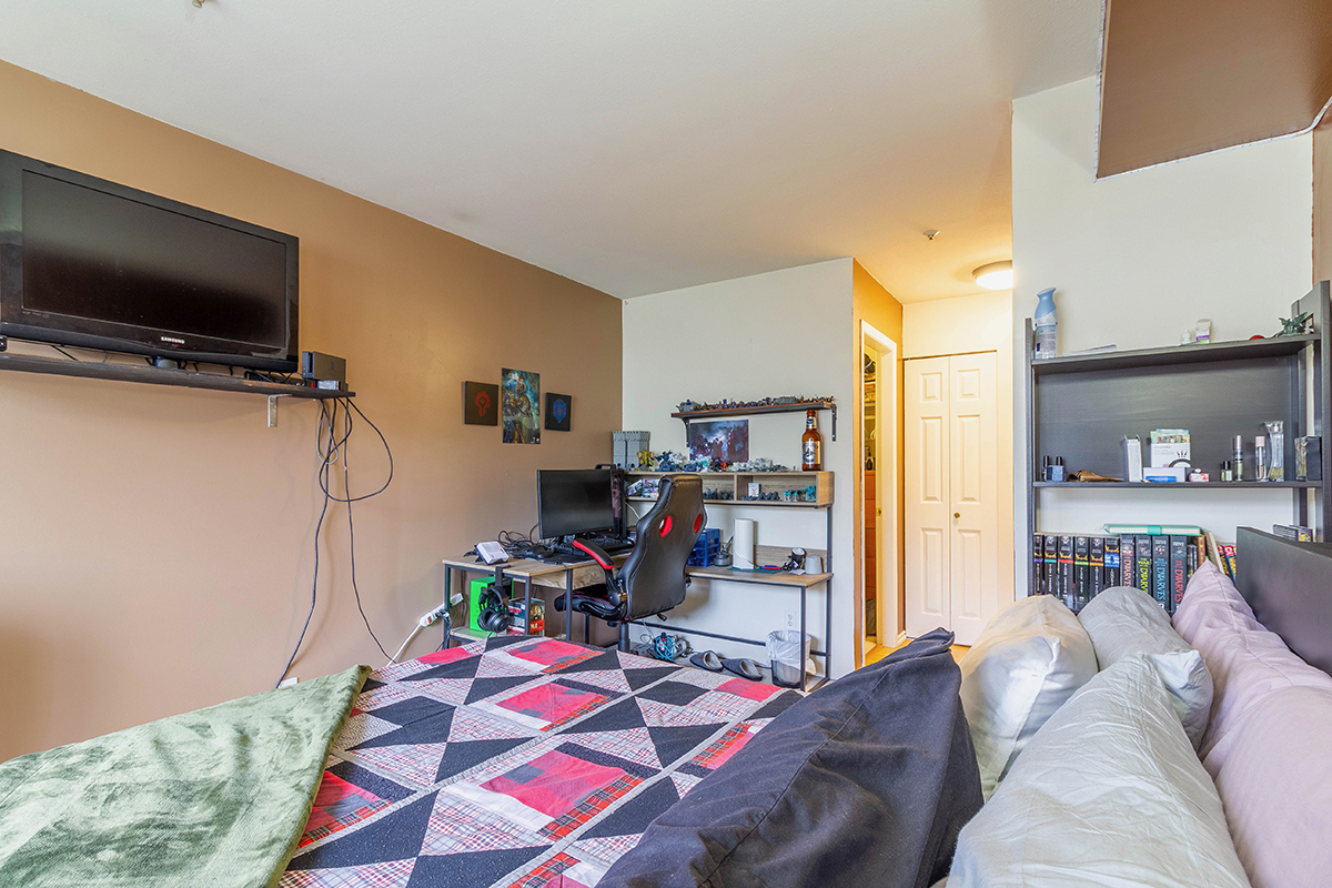 204 10668 138 Street, Surrey 12