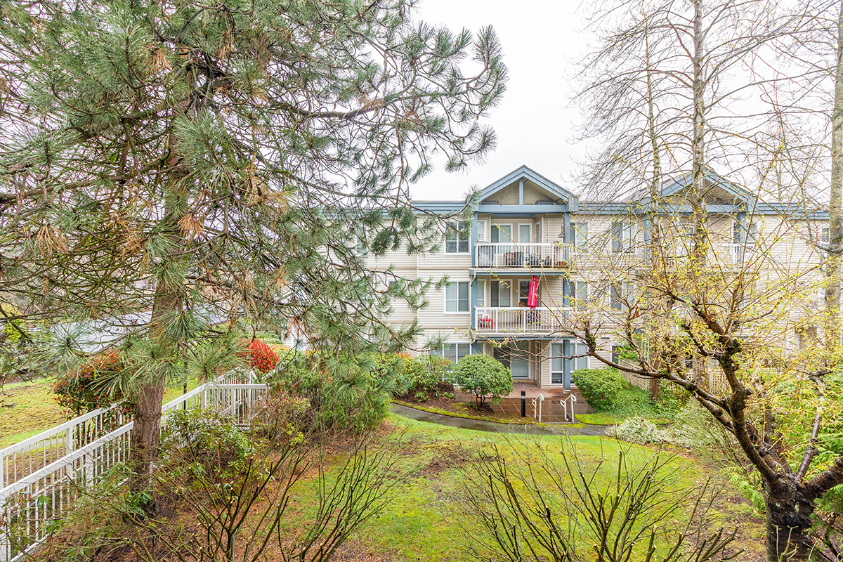 204 10668 138 Street, Surrey 19