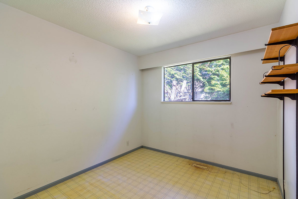 11715 83A Avenue, Delta 16